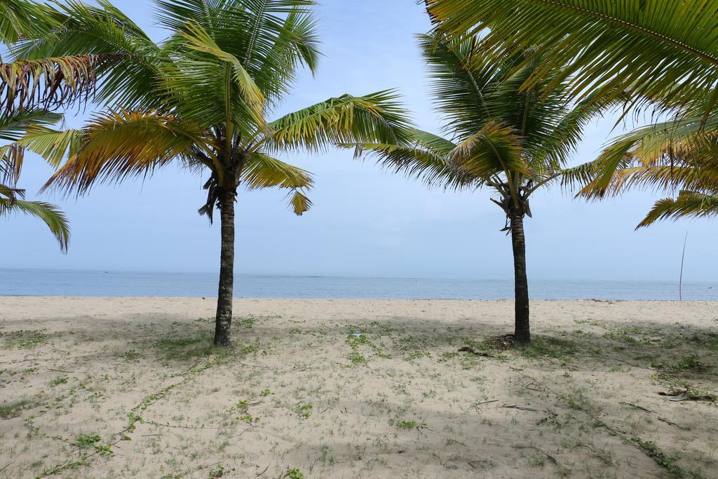 Marari Beach Paradise Mararikulam Buitenkant foto